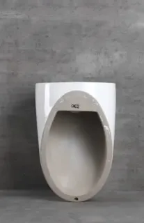 כיור רחצה מעוגל תלוי קוטר 45 ס"מ צבע שחור מט עם חור לברז דגם פלינו