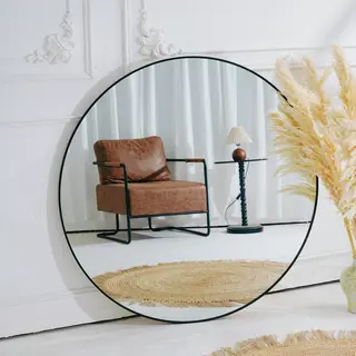 מראת גוף מרחפת עגולה לתליה עם מסגרת אל חלד צבע שחור מט מגיעה בקוטר 120 ס"מ דגם 5055B